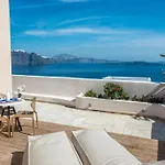 Splendid Santorini 1 Bedroom Princess Outdoor Hot